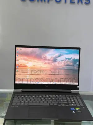 New Laptop HP Victus 15 16GB Intel Core i7 SSD 512GB