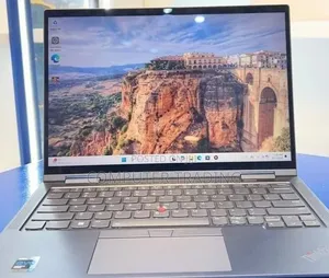 New Laptop Lenovo Yoga 9 16GB Intel Core i7 SSD 512GB