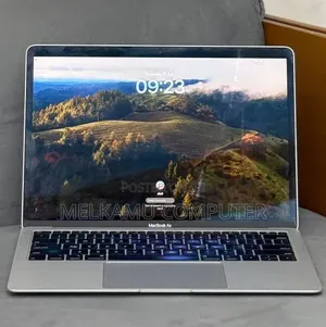 New Laptop Apple MacBook Air 2019 8GB Intel Core i5 SSD 128GB