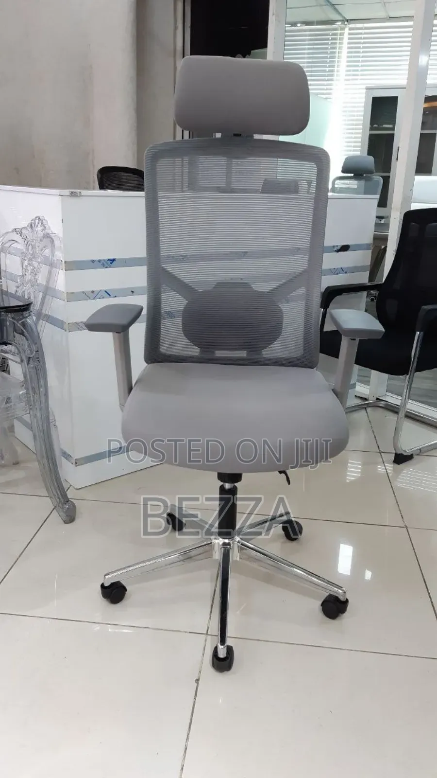 Comfortable Back Supporter Chair for Your Office