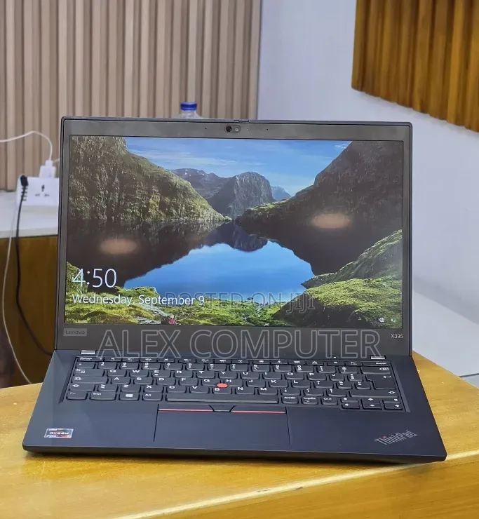 New Laptop Lenovo ThinkPad X395 16GB AMD Ryzen 7 SSD 512GB