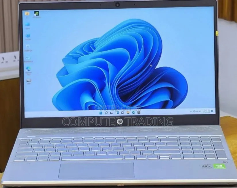 New Laptop HP Pavilion 15 16GB Intel Core i7 SSD 512GB
