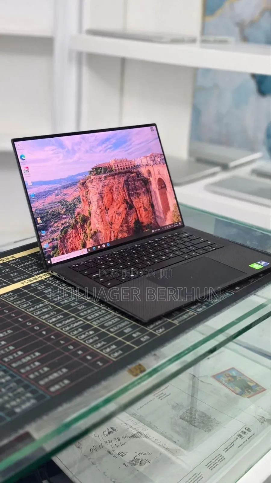 New Laptop Dell Precision 5560 16GB Intel Core i9 SSD 512GB