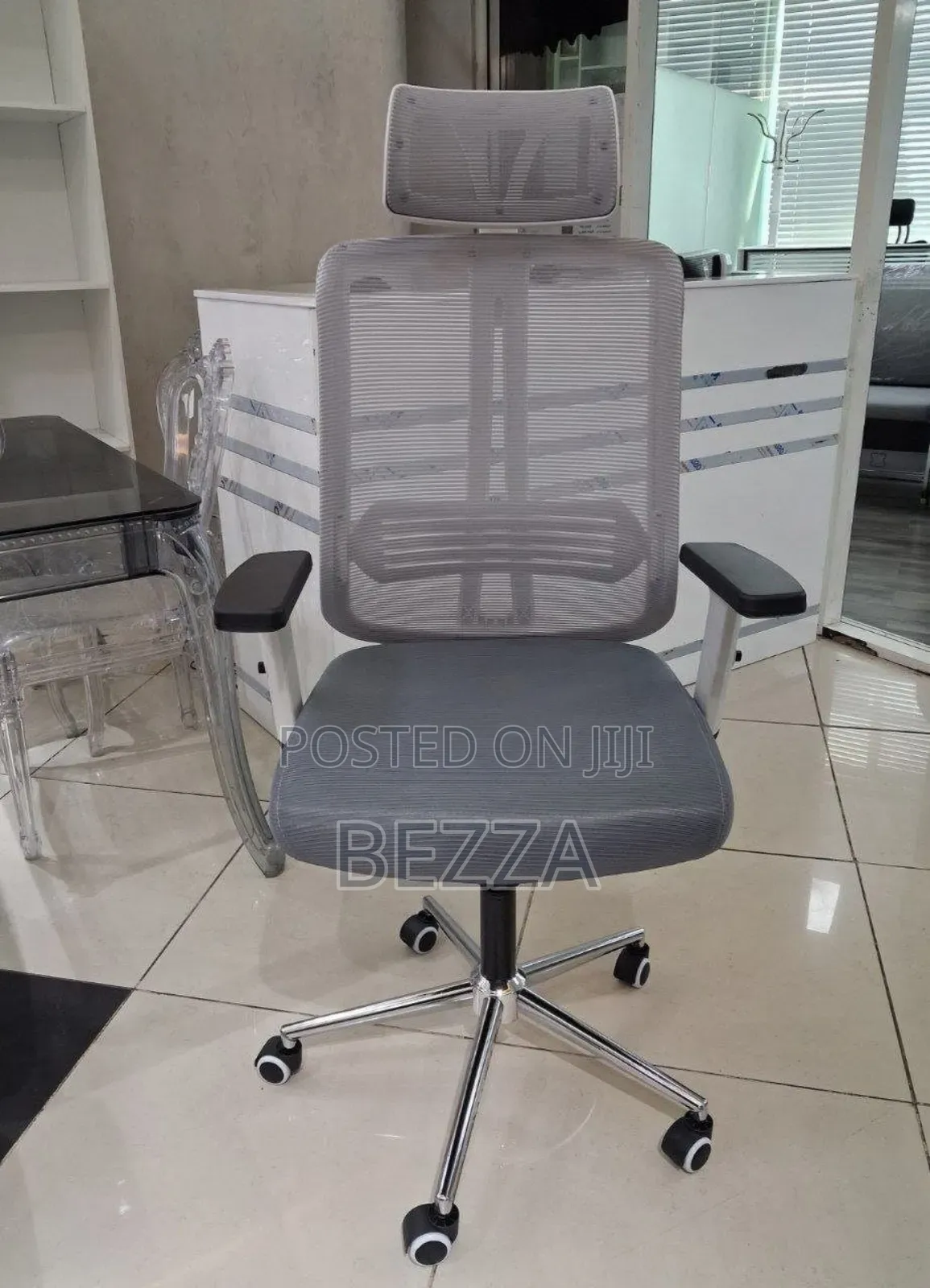 New Comfortable Chair for Your Office