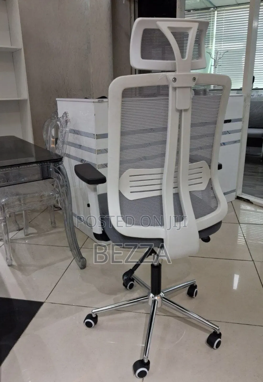 New Comfortable Chair for Your Office