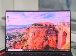 New Laptop Dell Precision 5560 16GB Intel Core i7 SSD 512GB