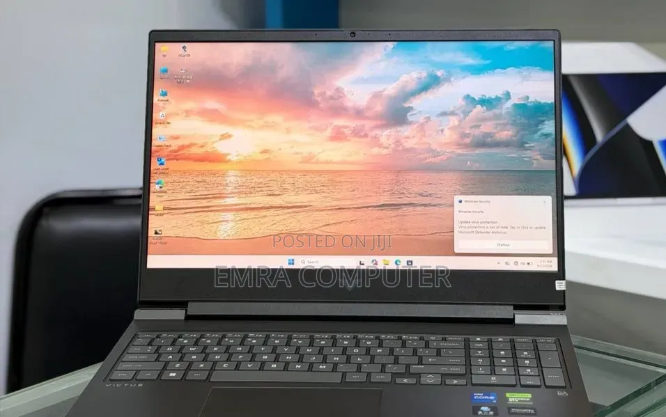 New Laptop HP 16GB Intel Core i7 SSD 512GB
