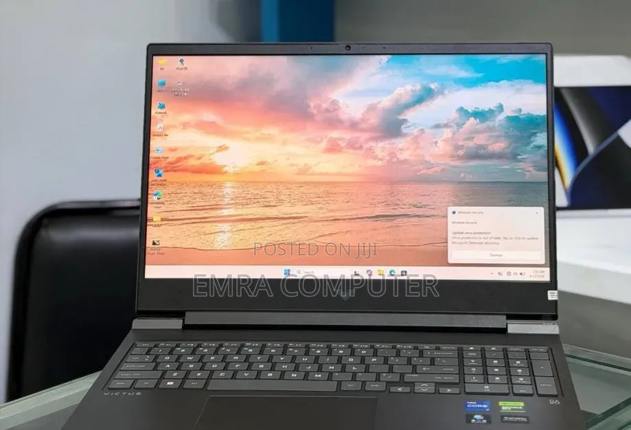 New Laptop HP 16GB Intel Core i7 SSD 512GB