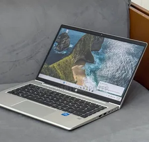 New Laptop HP ProBook 440 G10 8GB Intel Core i3 SSD 256GB