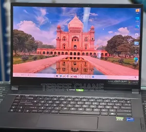 New Laptop MSI Crosshair 15 32GB Intel Core i7 SSD 1T