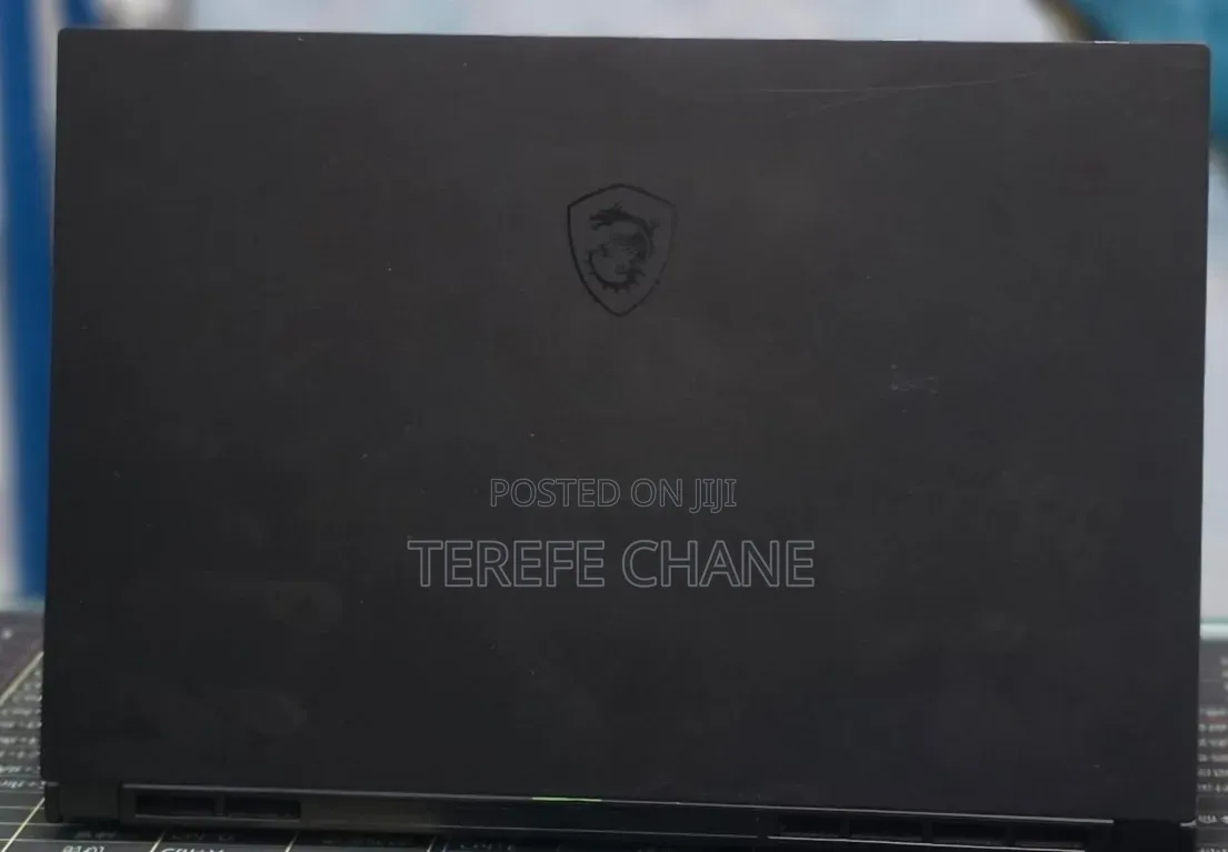New Laptop MSI Crosshair 15 32GB Intel Core i7 SSD 1T