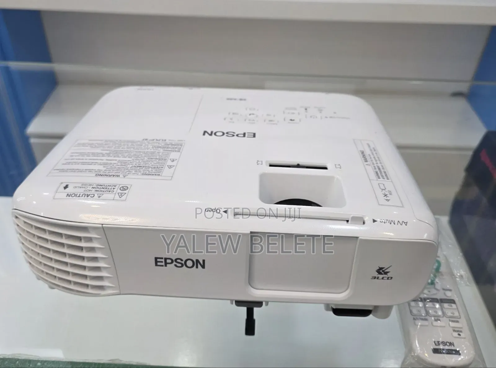 Brand New EPSON Projector Model Name: EB -X49 Hardware