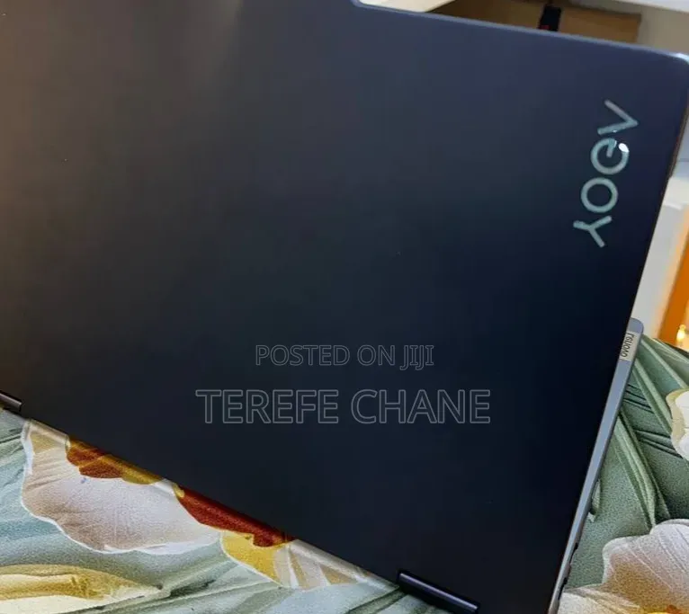 New Laptop Lenovo Yoga C740 16GB Intel Core Ultra 7 SSD 1T
