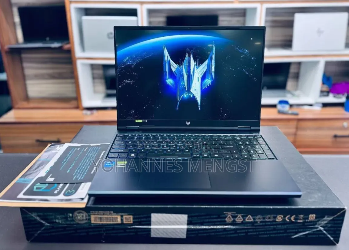 New Laptop Acer Predator Helios Neo 16 16GB Intel Core i9 SSD 1T