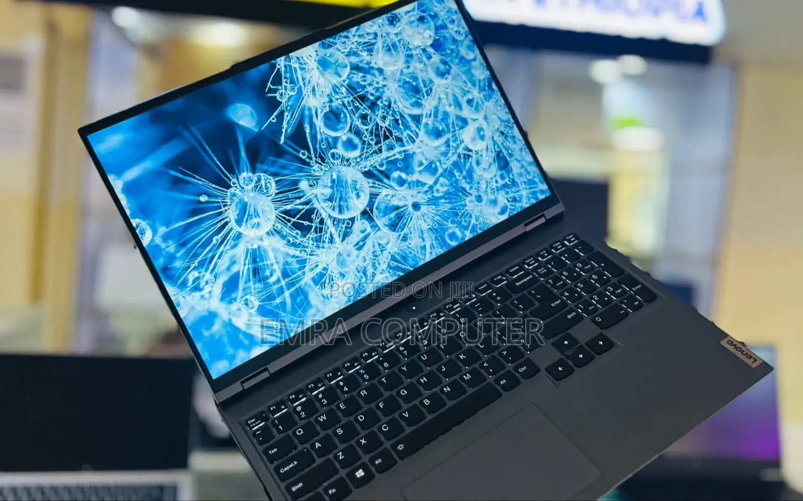 New Laptop Lenovo 16GB AMD Ryzen 7 SSD 512GB