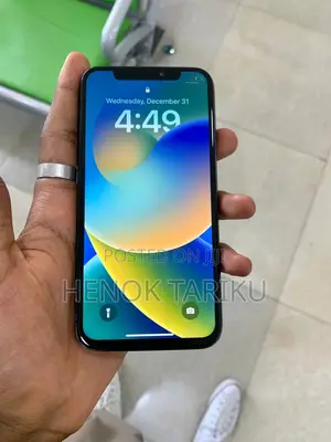 Apple iPhone X 64 GB Black