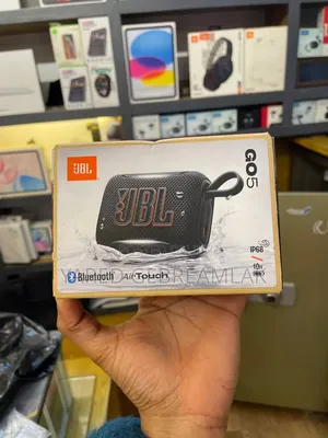 Best For: Music, Rap, Podcasts, Travel, and Outdoor Listening.