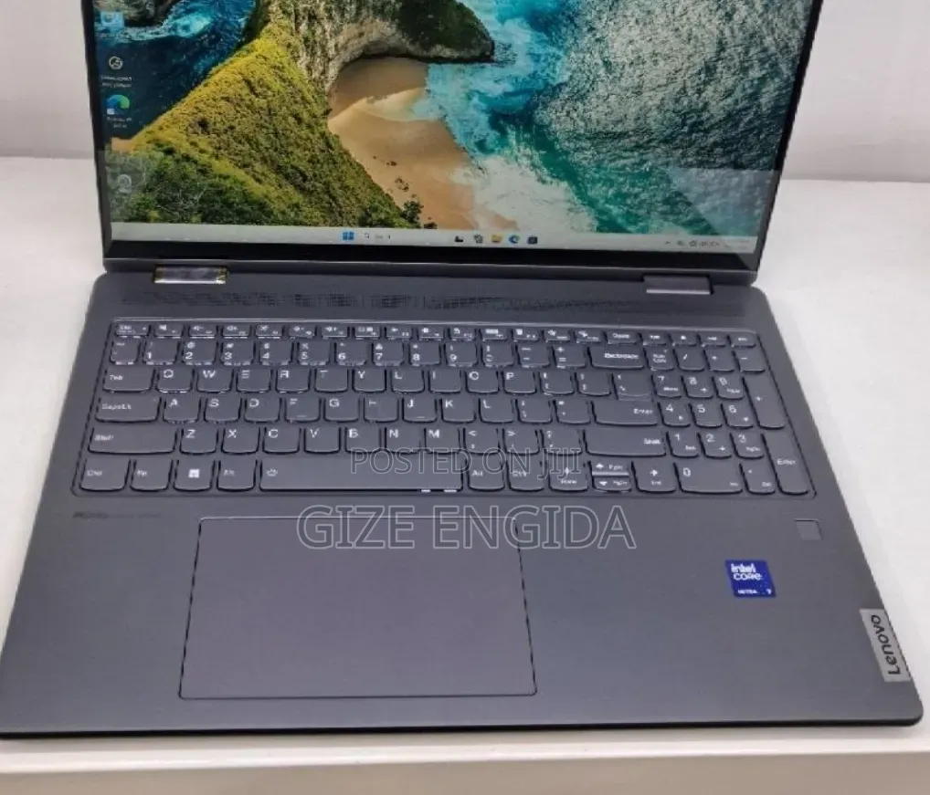 New Laptop Lenovo Yoga 7i 16GB Intel Core Ultra 7 SSD 1T