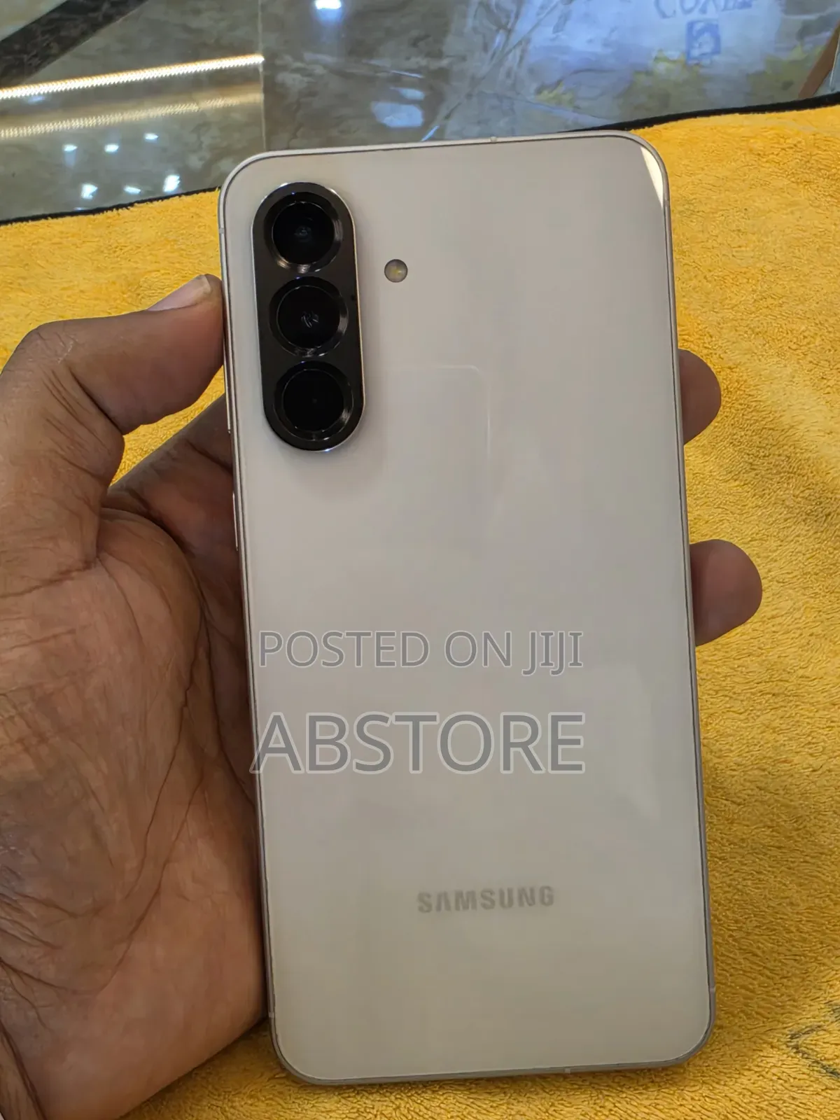 New Samsung Galaxy A56 256 GB White