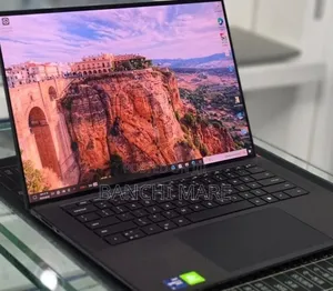 New Laptop Dell Precision 5560 16GB Intel Core i9 SSD 512GB