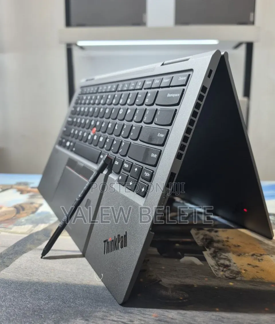 New Laptop Lenovo ThinkPad X1 Yoga 16GB Intel Core i7 SSD 512GB