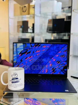 New Laptop Dell 16GB Intel Core i7 SSD 512GB