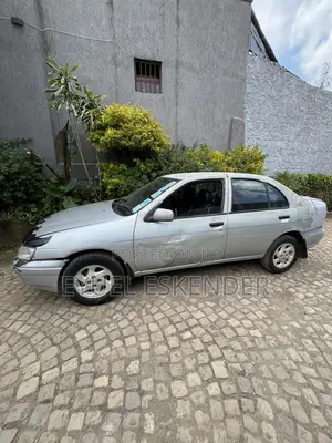 Nissan Sunny 1997 Silver