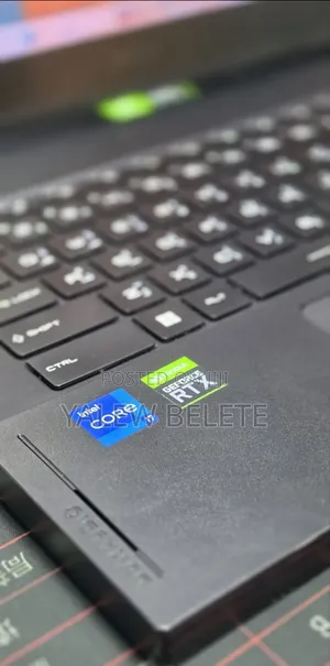 New Laptop MSI Creator A16 AI+ 32GB Intel Core i7 SSD 1T