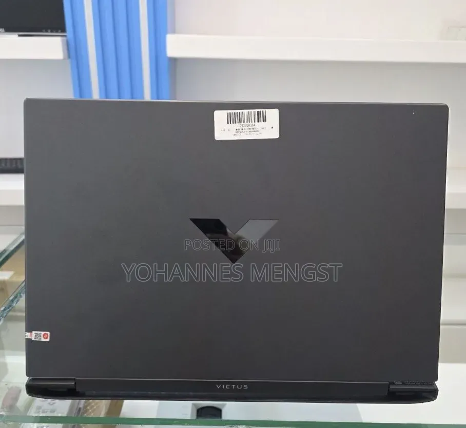 New Laptop HP Victus 16 16GB Intel Core i7 SSD 1T