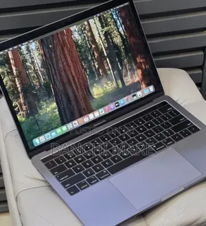 New Laptop Apple MacBook Pro 2019 16GB Intel Core i7 SSD 512GB