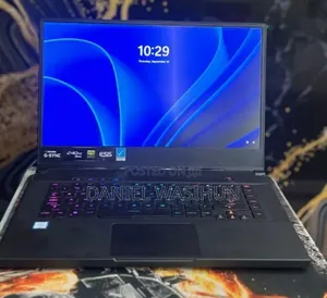 New Laptop Asus ROG Zephyrus G15 16GB Intel Core i7 SSD 1T