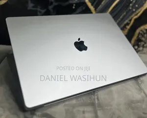 New Laptop Apple MacBook Pro 2021 M1 16GB Apple M1 Pro SSD 512GB
