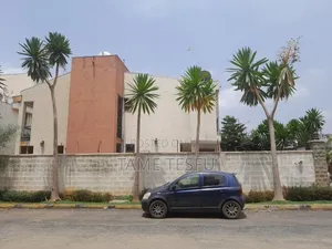Furnished 6bdrm House in ሀያት, Bole for sale