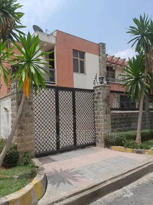 Furnished 6bdrm House in ሀያት, Bole for sale