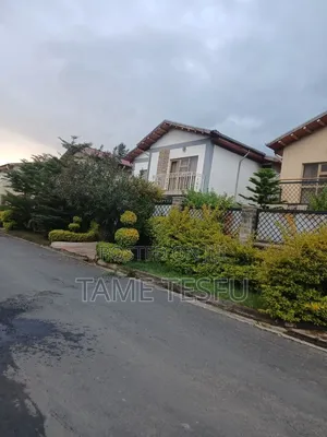 Furnished 5bdrm House in ሀያት, Bole for sale
