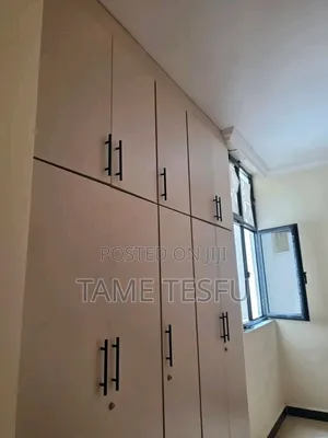 Furnished 6bdrm House in Hayat ባንክ 33ሚ አለበት, Bole for sale