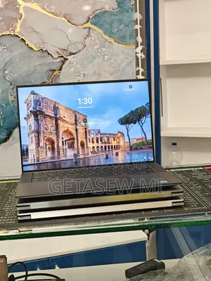 New Laptop Dell Precision 5560 16GB Intel Core i7 SSD 512GB