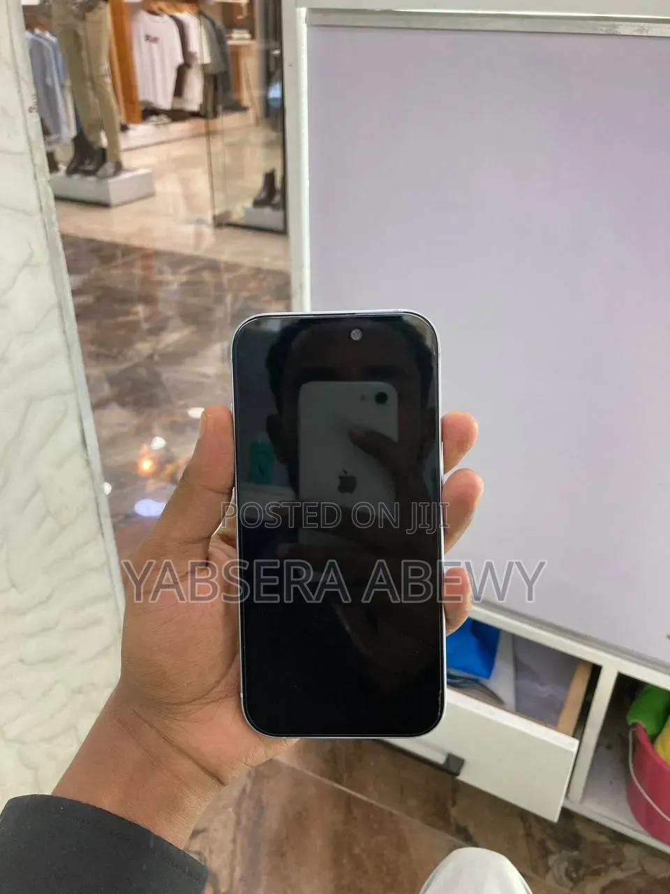 New Apple iPhone 15 128 GB White
