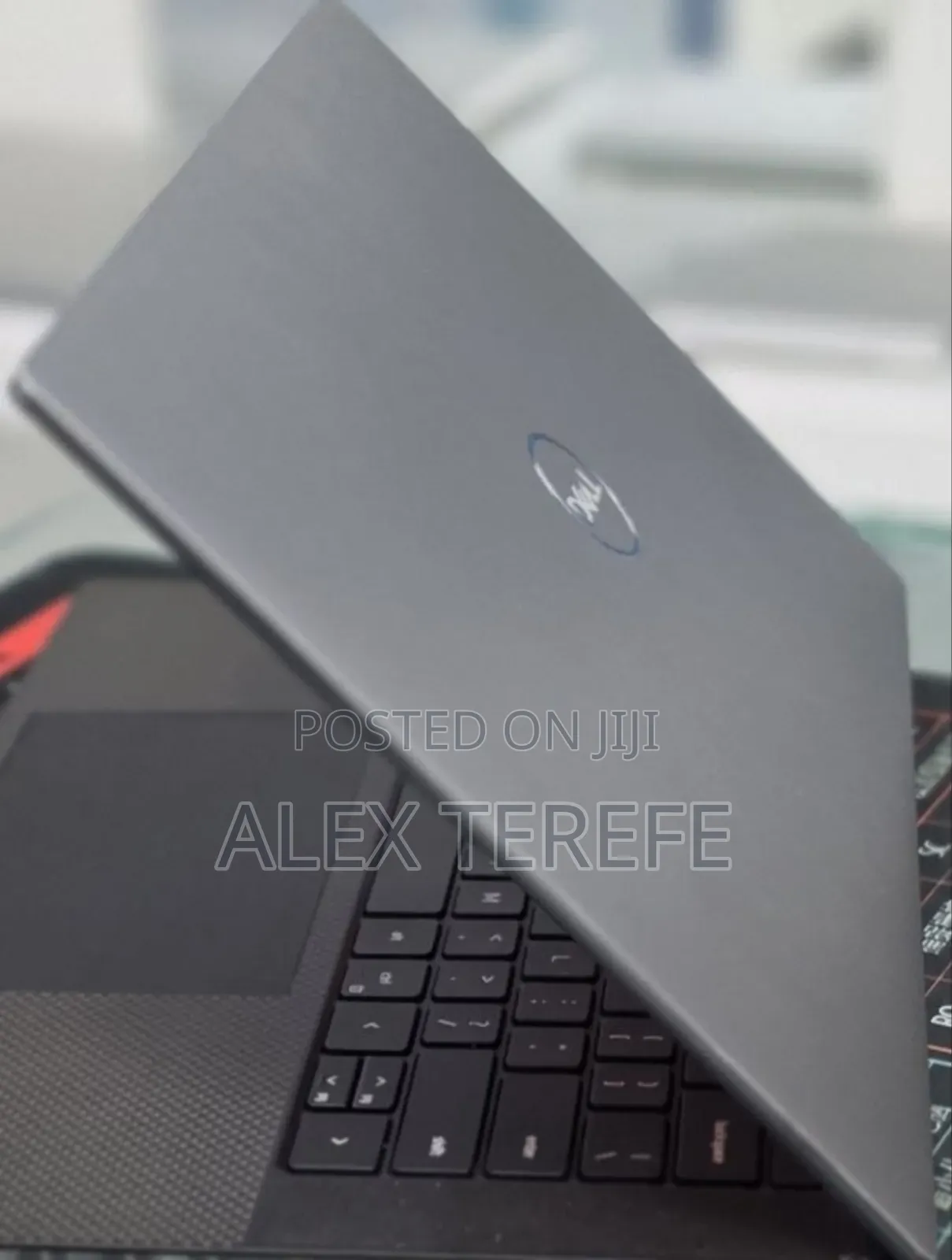 New Laptop Dell XPS 15 16GB Intel Core i9 SSD 512GB