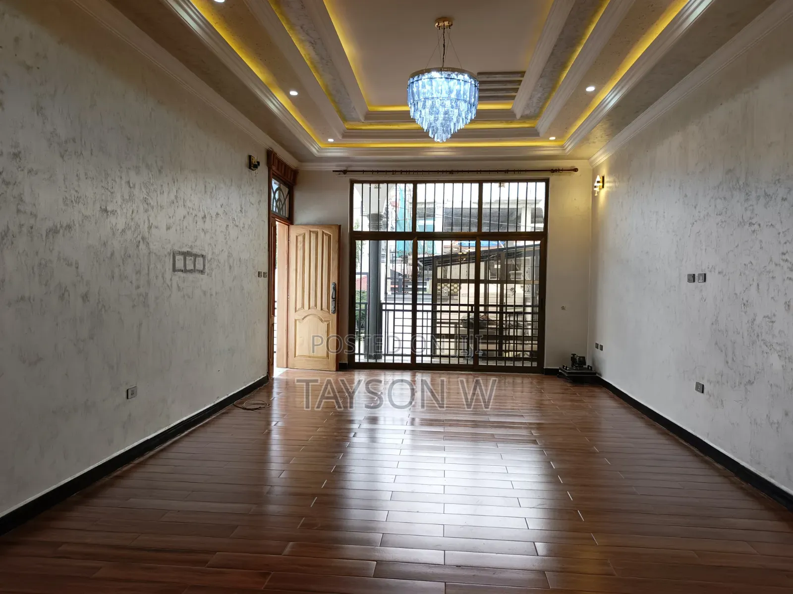 4bdrm Villa in Addis Ababa Ayat, Bole for sale
