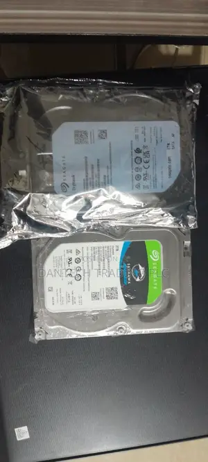 Seagate SkyHawk 2TB Surveillance HDD