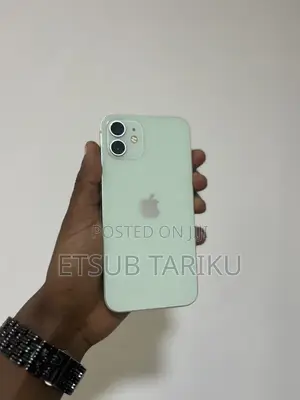 New Apple iPhone 12 128 GB Green