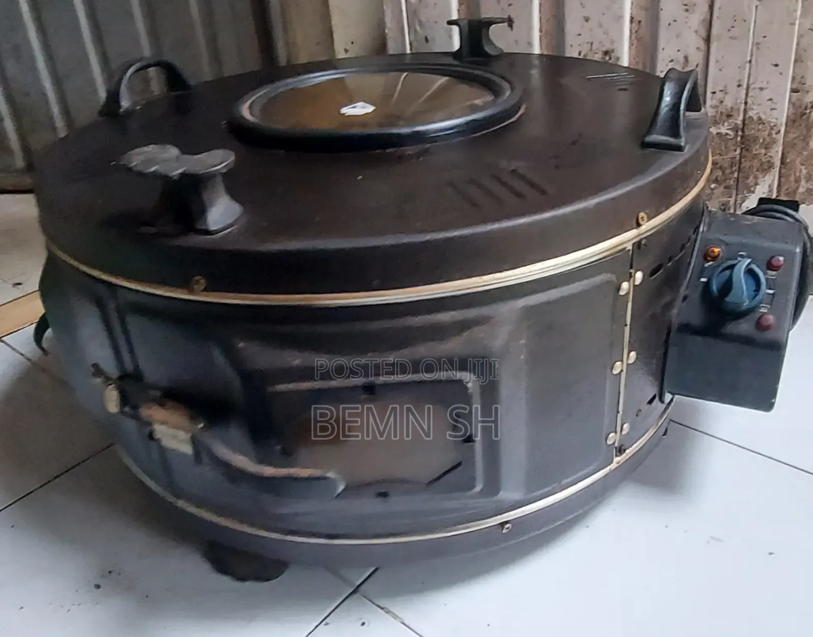 Round Oven