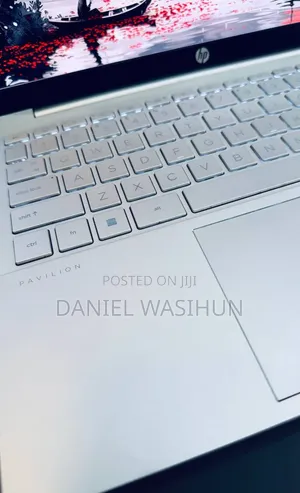 New Laptop HP Pavilion 14 16GB Intel Core i7 SSD 512GB