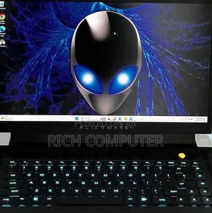 New Laptop Alienware 15 R2 32GB Intel Core i9 SSD 1T