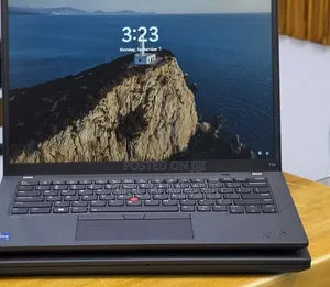 New Laptop Lenovo ThinkPad T14 16GB Intel Core i7 SSD 512GB