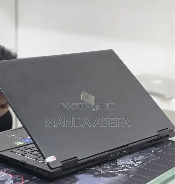 New Laptop HP Omen 16 16GB Intel Core i9 SSD 512GB