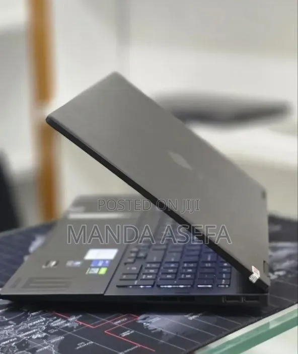 New Laptop HP Omen 16 16GB Intel Core i9 SSD 512GB