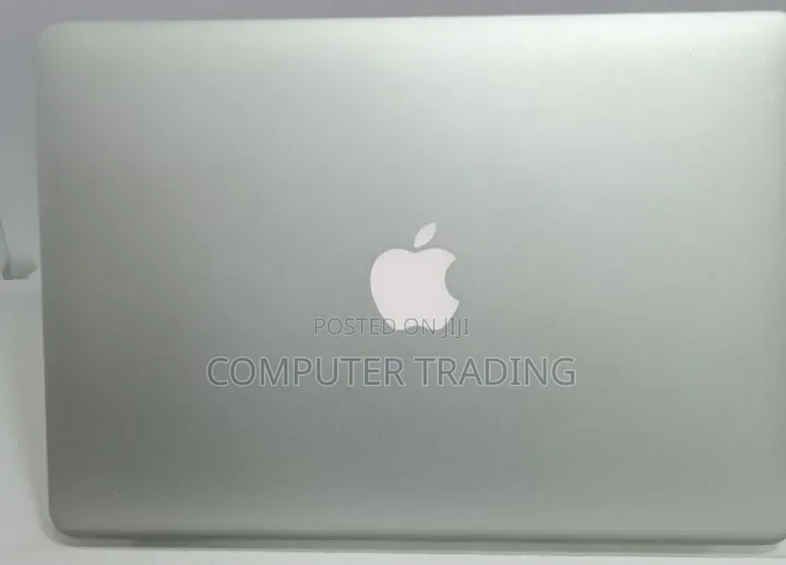 New Laptop Apple MacBook Air 2017 8GB Intel Core i5 SSD 128GB