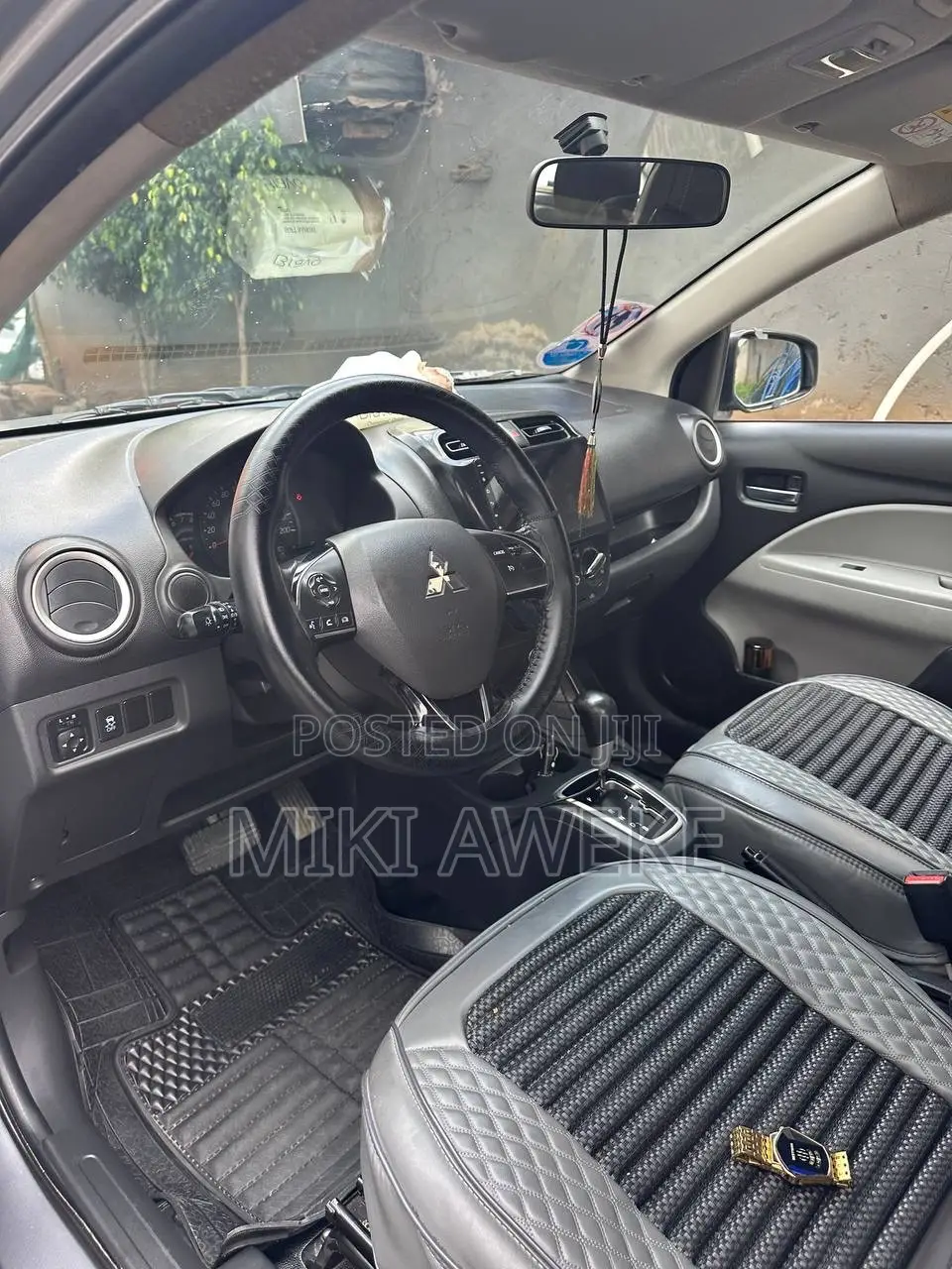 Mitsubishi Attrage 2021 Gray